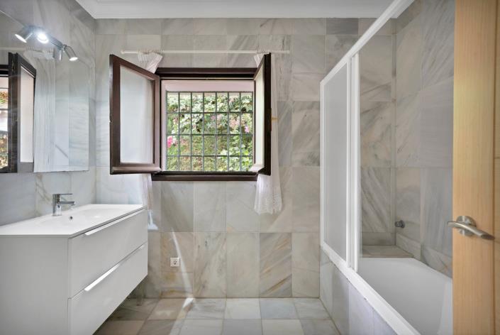 Image No.25-Villa / Détaché de 4 chambres à vendre à Cabopino