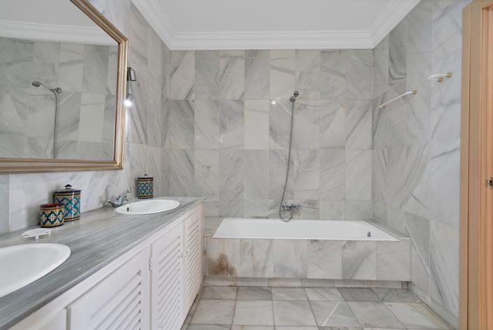 Image No.48-Villa / Détaché de 4 chambres à vendre à Cabopino