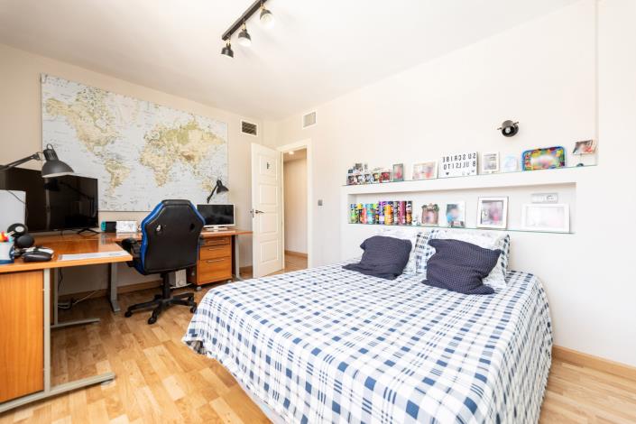 Image No.35-Jumelé de 7 chambres à vendre à Alhaurín de la Torre