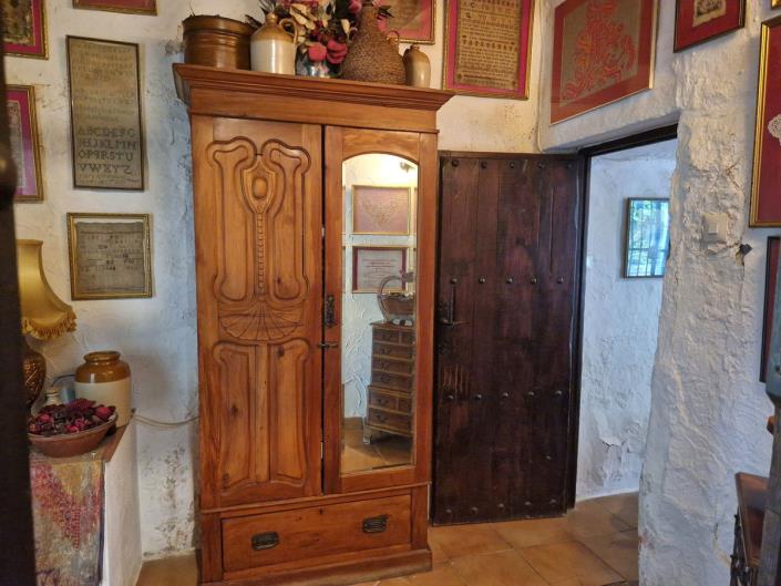 Image No.20-5 Bed Finca for sale