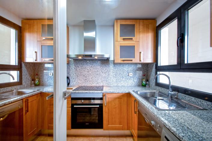 Image No.8-2 Bed Apartment for sale