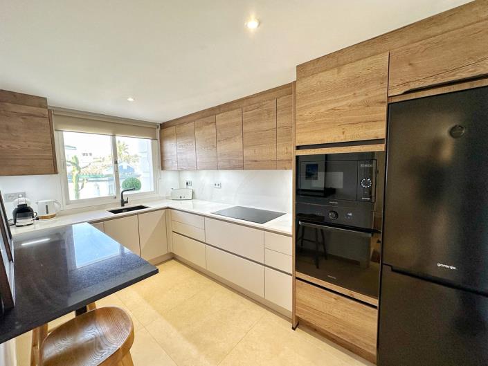 Image No.6-Appartement de 3 chambres à vendre à Golden Mile