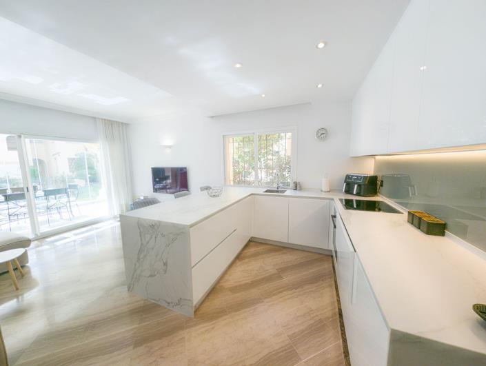 Image No.5-3 Bed Apartment for sale