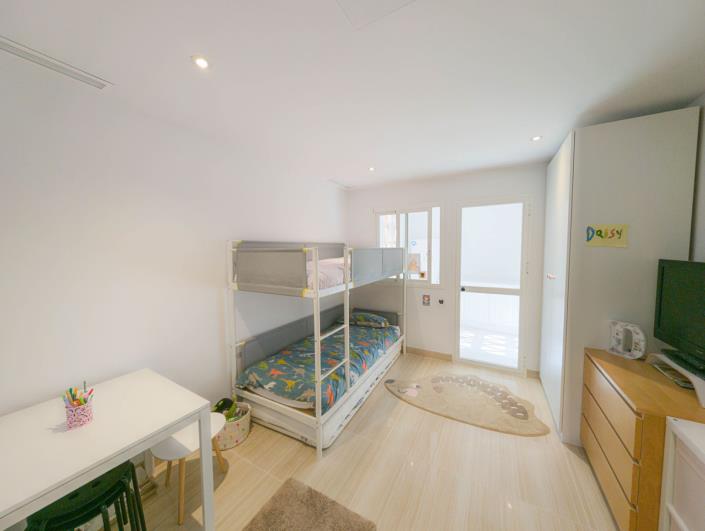 Image No.4-3 Bed Apartment for sale