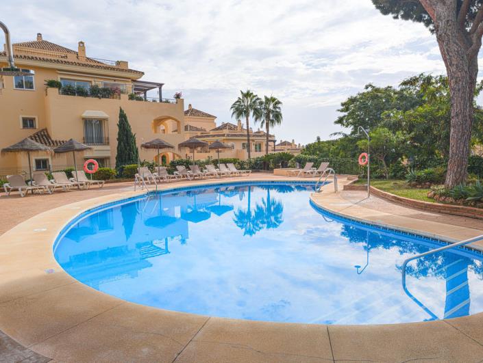 Image No.24-3 Bed Apartment for sale