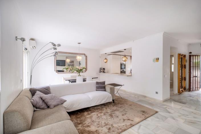 Image No.5-Maison de ville de 2 chambres à vendre à Nueva Andalucia