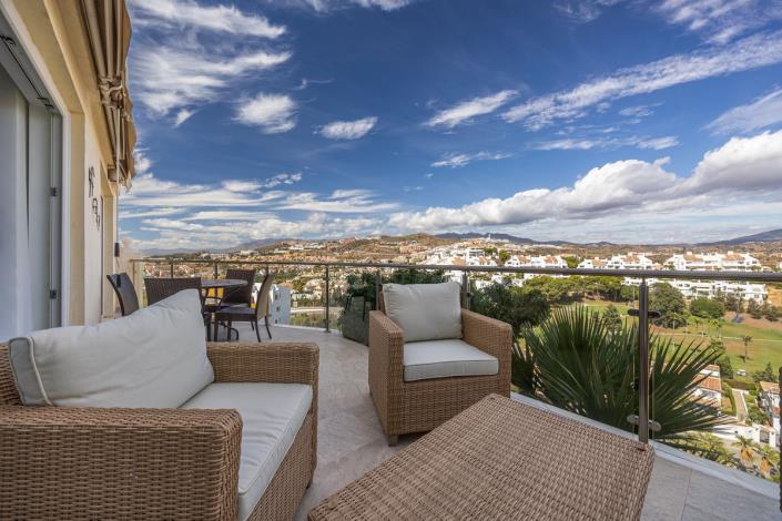 Image No.1-5 Bed Apartment for sale