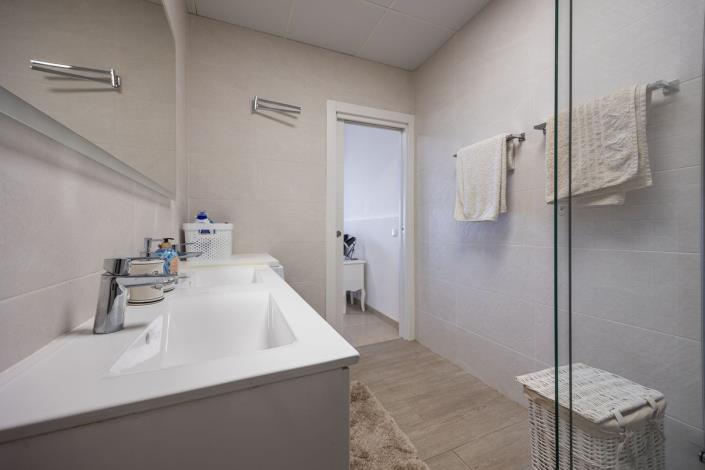 Image No.20-Appartement de 5 chambres à vendre à Riviera del Sol