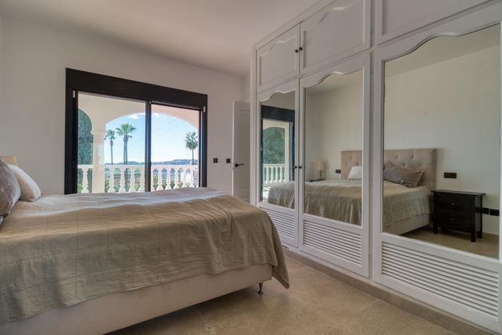 Image No.32-Villa / Détaché de 5 chambres à vendre à Mijas Costa