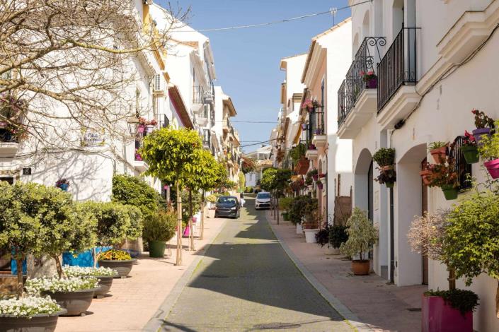 Image No.1-Maison de ville de 3 chambres à vendre à Estepona