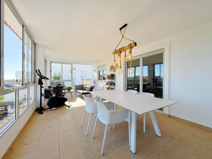 Image No.13-Villa / Détaché de 8 chambres à vendre à Elviria