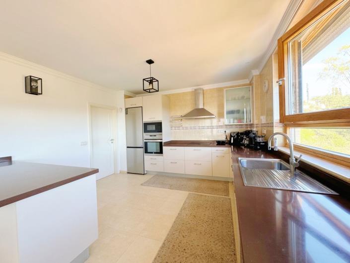 Image No.16-Villa / Détaché de 8 chambres à vendre à Elviria