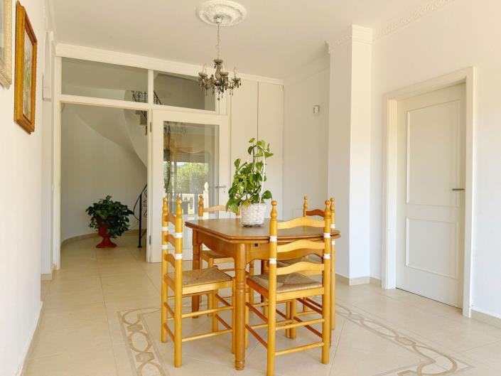 Image No.37-Villa / Détaché de 8 chambres à vendre à Elviria