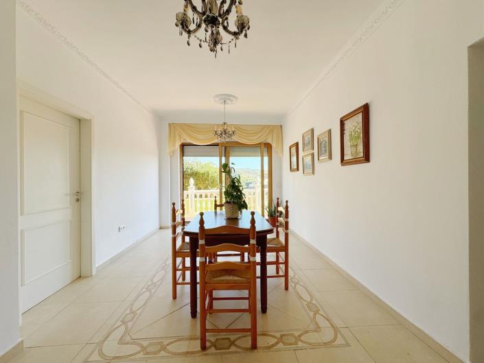 Image No.47-Villa / Détaché de 8 chambres à vendre à Elviria