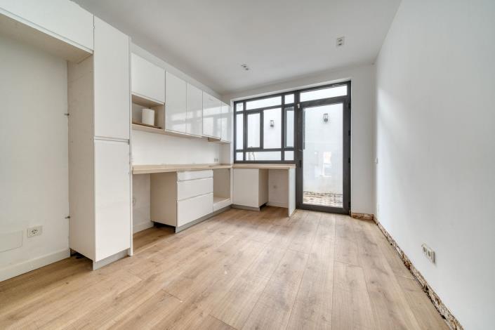 Image No.4-3 Bed Townhouse for sale