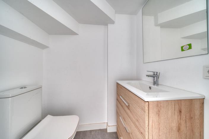 Image No.8-3 Bed Townhouse for sale