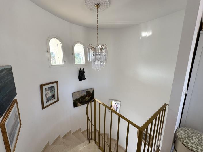 Image No.15-4 Bed Villa / Detached for sale