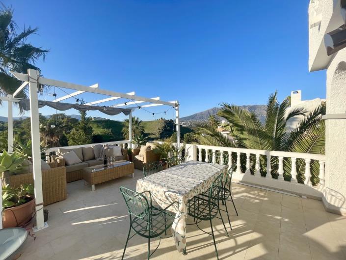 Image No.30-4 Bed Villa / Detached for sale