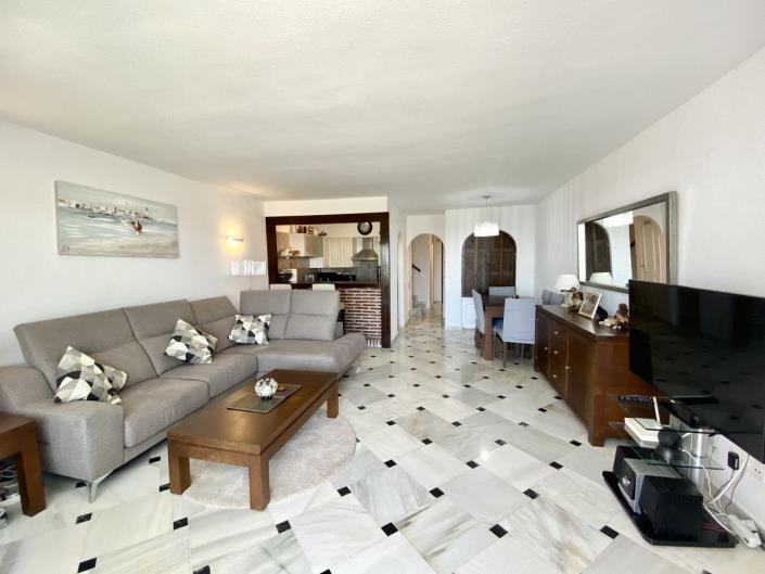 Image No.5-Maison de ville de 4 chambres à vendre à Calahonda