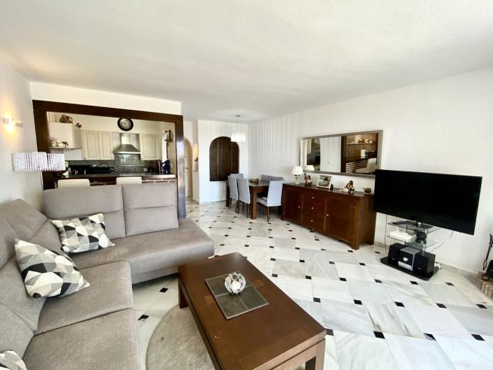 Image No.4-Maison de ville de 4 chambres à vendre à Calahonda