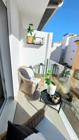 Image No.10-1 Bed Apartment for sale