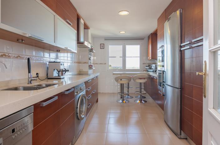 Image No.3-2 Bed Apartment for sale