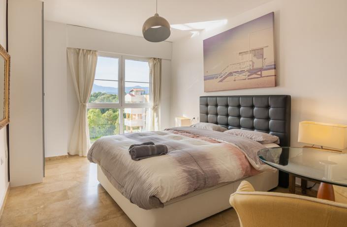 Image No.4-2 Bed Apartment for sale