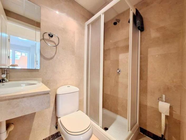 Image No.16-2 Bed Apartment for sale