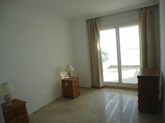 Image No.10-Appartement de 3 chambres à vendre à Casares