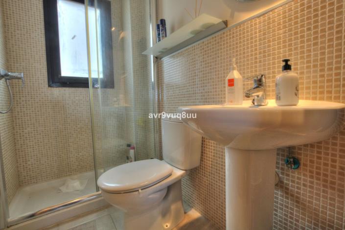 Image No.17-2 Bed Apartment for sale