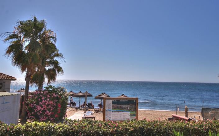 Image No.25-3 Bed Apartment for sale