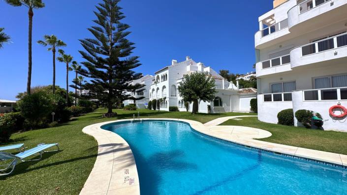 Image No.28-3 Bed Apartment for sale