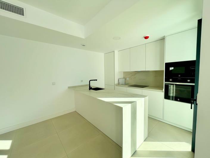 Image No.4-3 Bed Apartment for sale