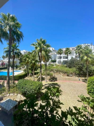 Image No.2-Appartement de 2 chambres à vendre à Riviera del Sol