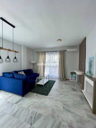 Image No.3-Appartement de 2 chambres à vendre à Riviera del Sol