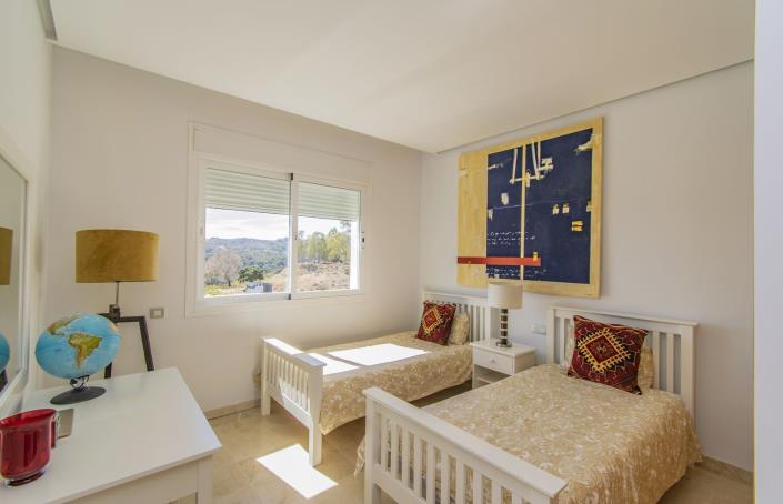 Image No.9-3 Bed Apartment for sale