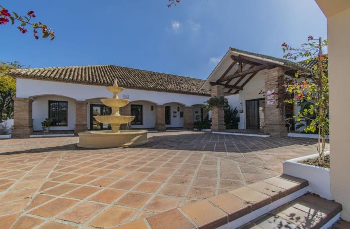 Image No.40-3 Bed Apartment for sale