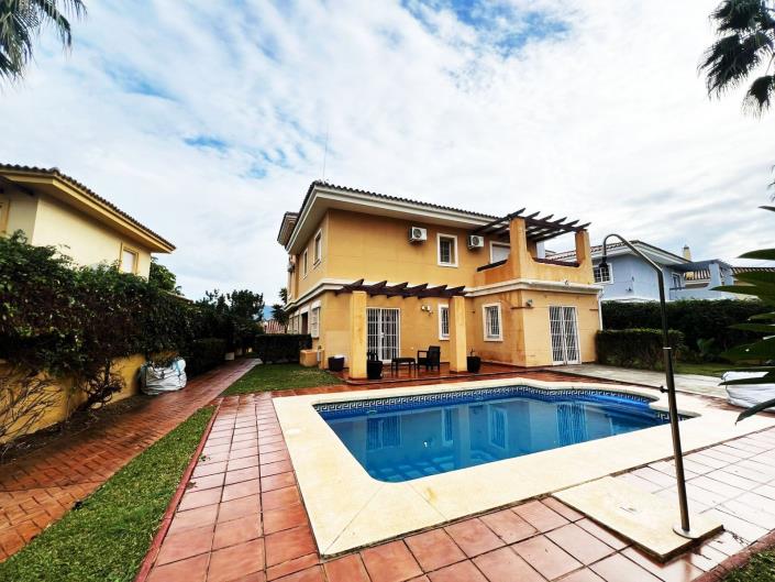 Image No.2-Villa / Détaché de 5 chambres à vendre à La Cala De Mijas