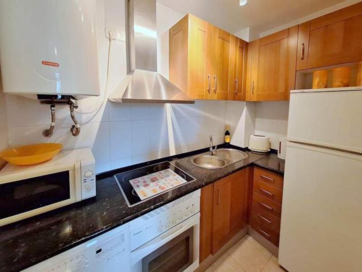 Image No.8-2 Bed Apartment for sale