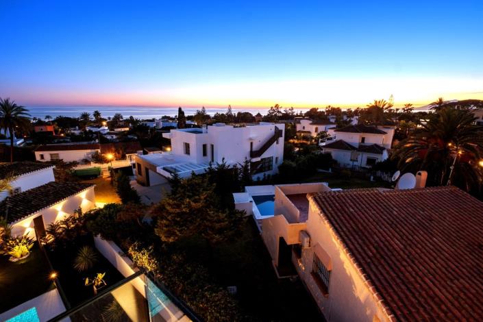 Image No.6-4 Bed Villa / Detached for sale