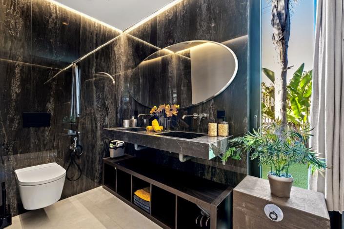 Image No.45-4 Bed Villa / Detached for sale