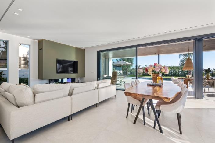 Image No.51-4 Bed Villa / Detached for sale