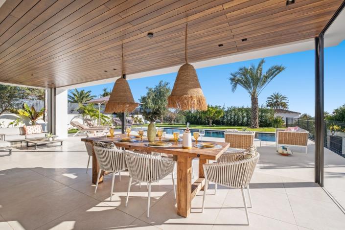 Image No.60-4 Bed Villa / Detached for sale