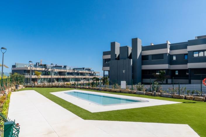 Image No.1-2 Bed Apartment for sale