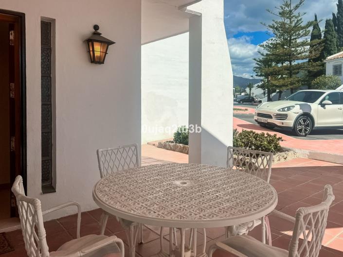 Image No.19-3 Bed Apartment for sale