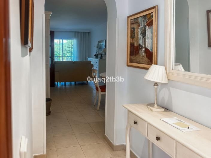 Image No.20-3 Bed Apartment for sale