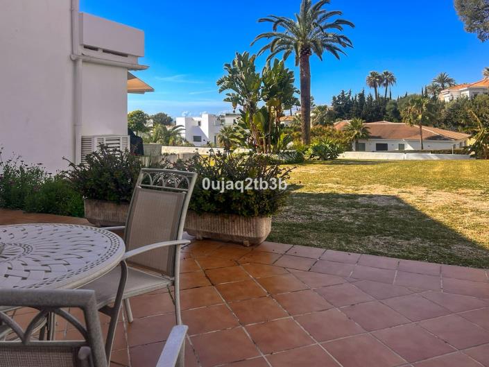 Image No.40-3 Bed Apartment for sale