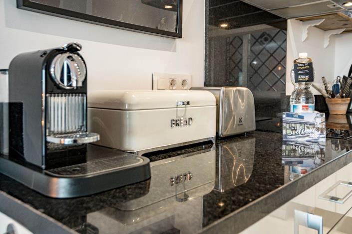 Image No.20-2 Bed Apartment for sale