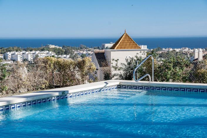 Image No.37-2 Bed Apartment for sale