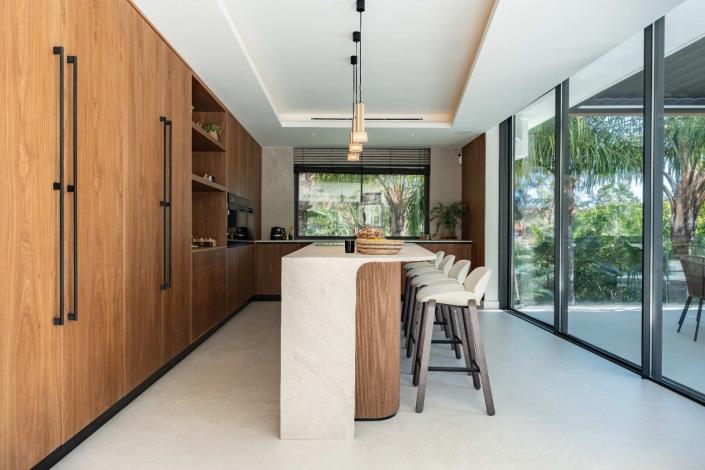 Image No.8-5 Bed Villa for sale